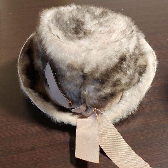 Vintage Brozman's fur hat  - Picture 1 of 6